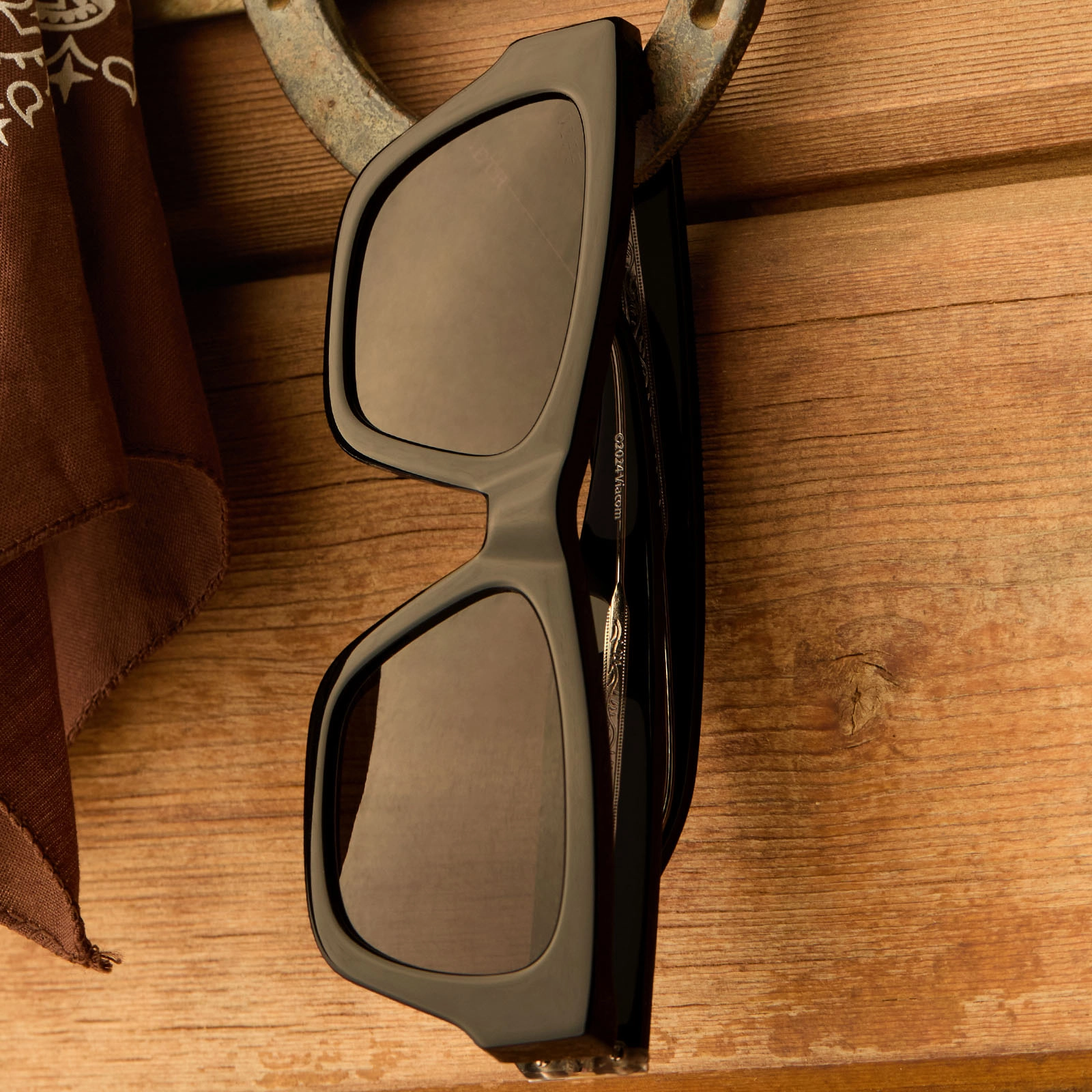 BETH II - NIGHT SKY BLACK   SILVER W GREY   POLARIZED SUNGLASSES