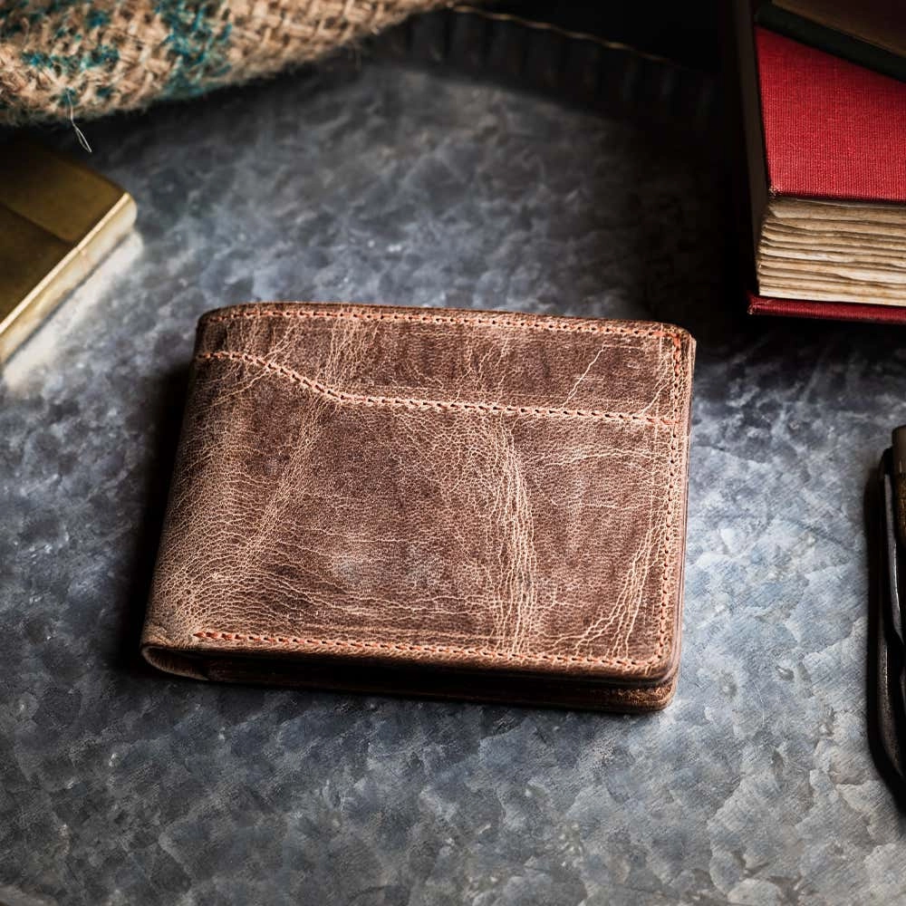 Huron Premium Bifold with ID Window
