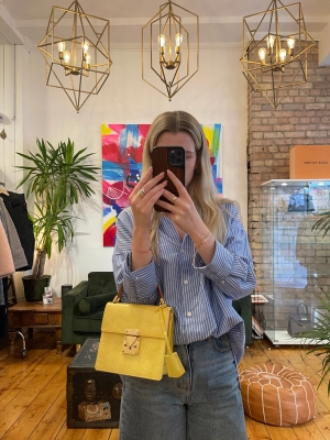 Louis Vuitton Yellow Vernis Vintage Handbag