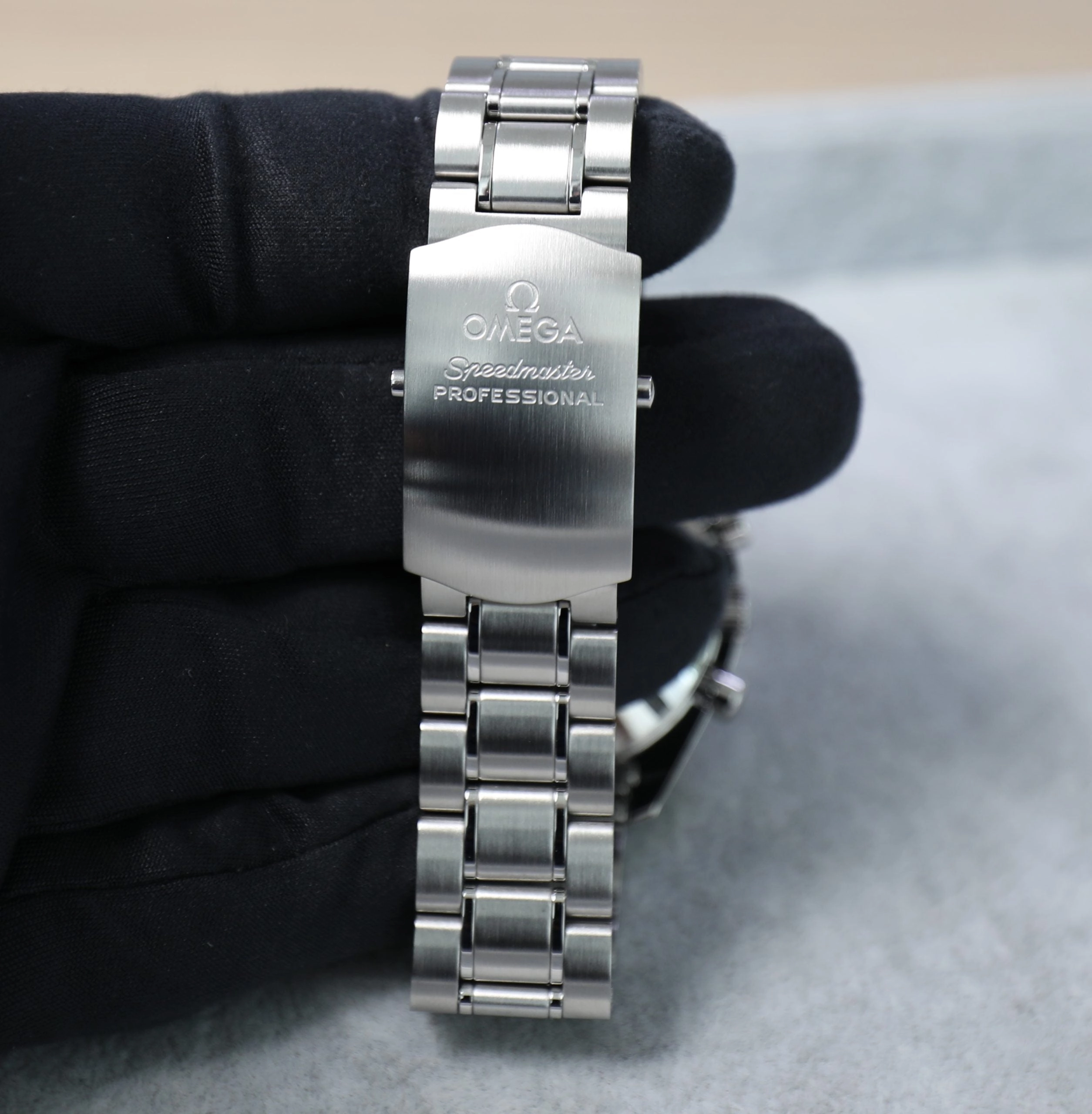 Omega Speedmaster Professional Moon Watch – Hesalite – Unworn – Full Set – 1861 Caliber