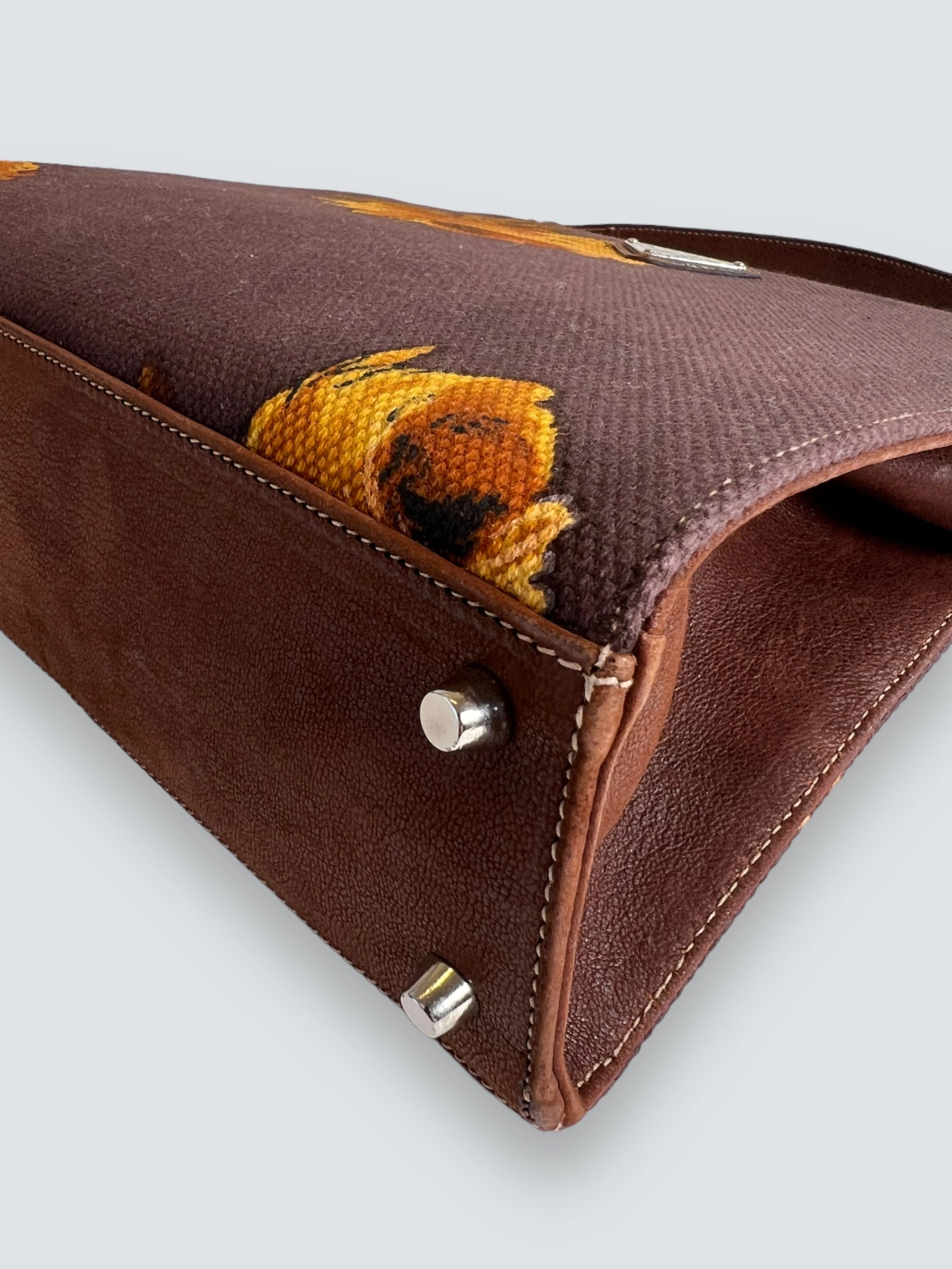 Prada Vintage Brown Embroidered Canvas Mandras Cerniera Handbag