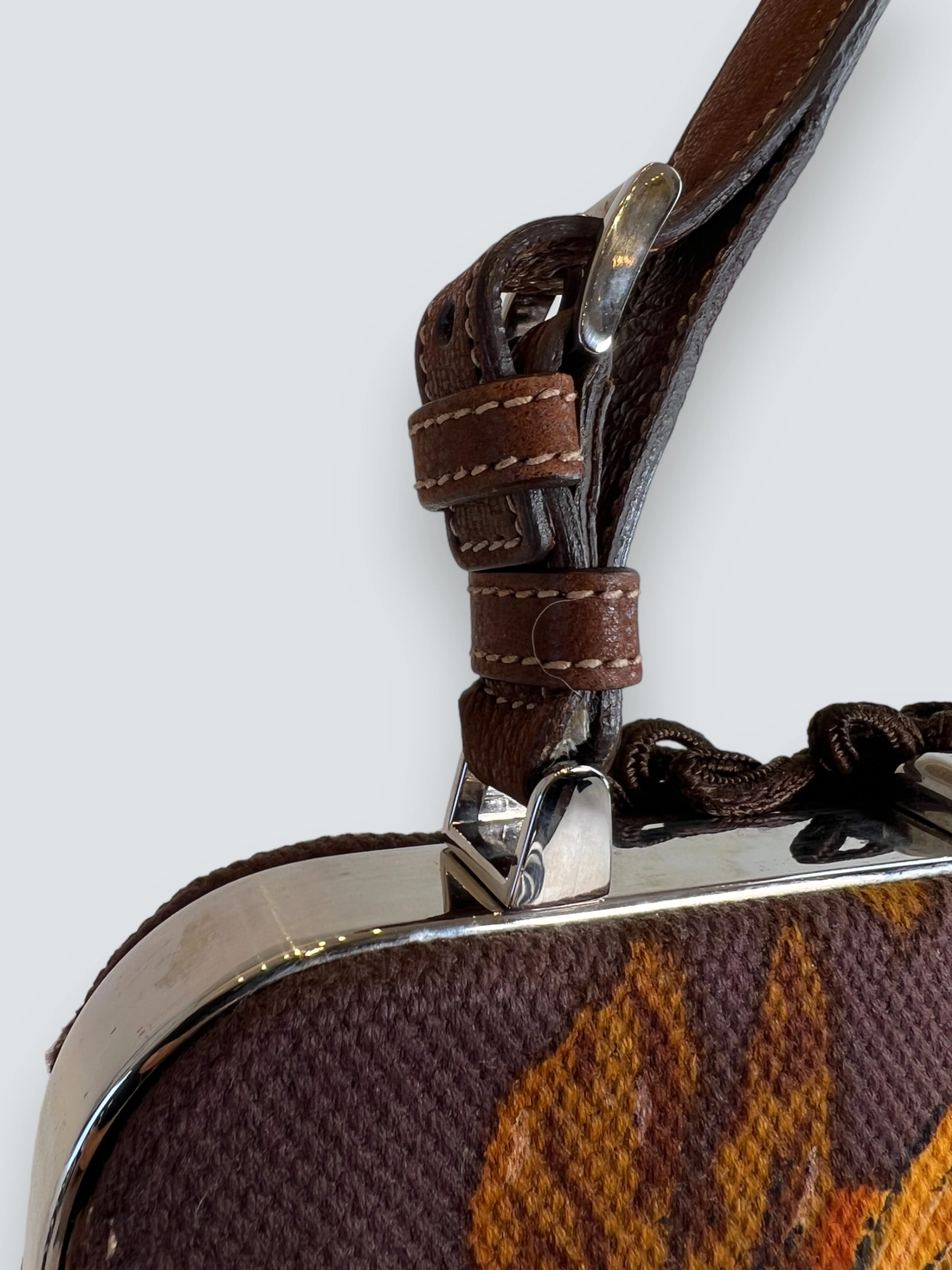 Prada Vintage Brown Embroidered Canvas Mandras Cerniera Handbag