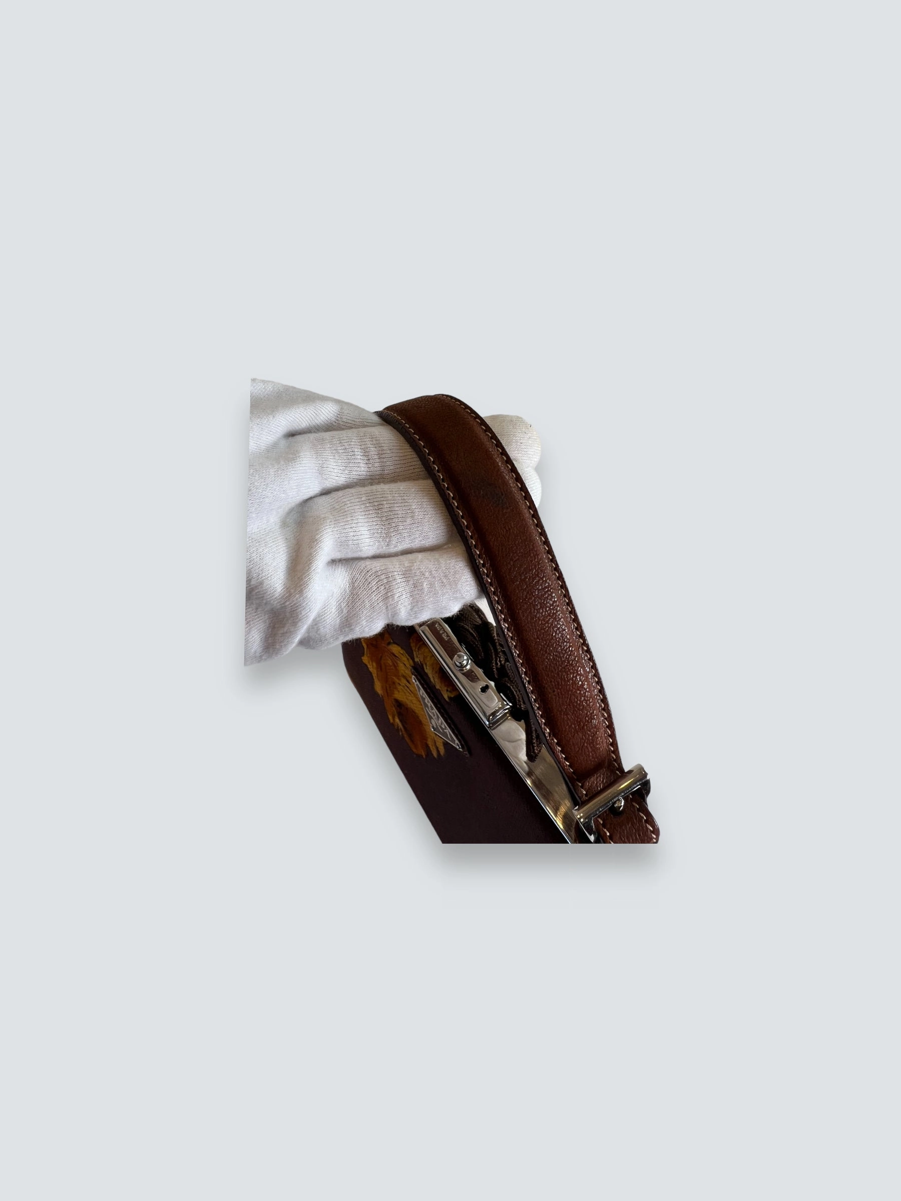 Prada Vintage Brown Embroidered Canvas Mandras Cerniera Handbag