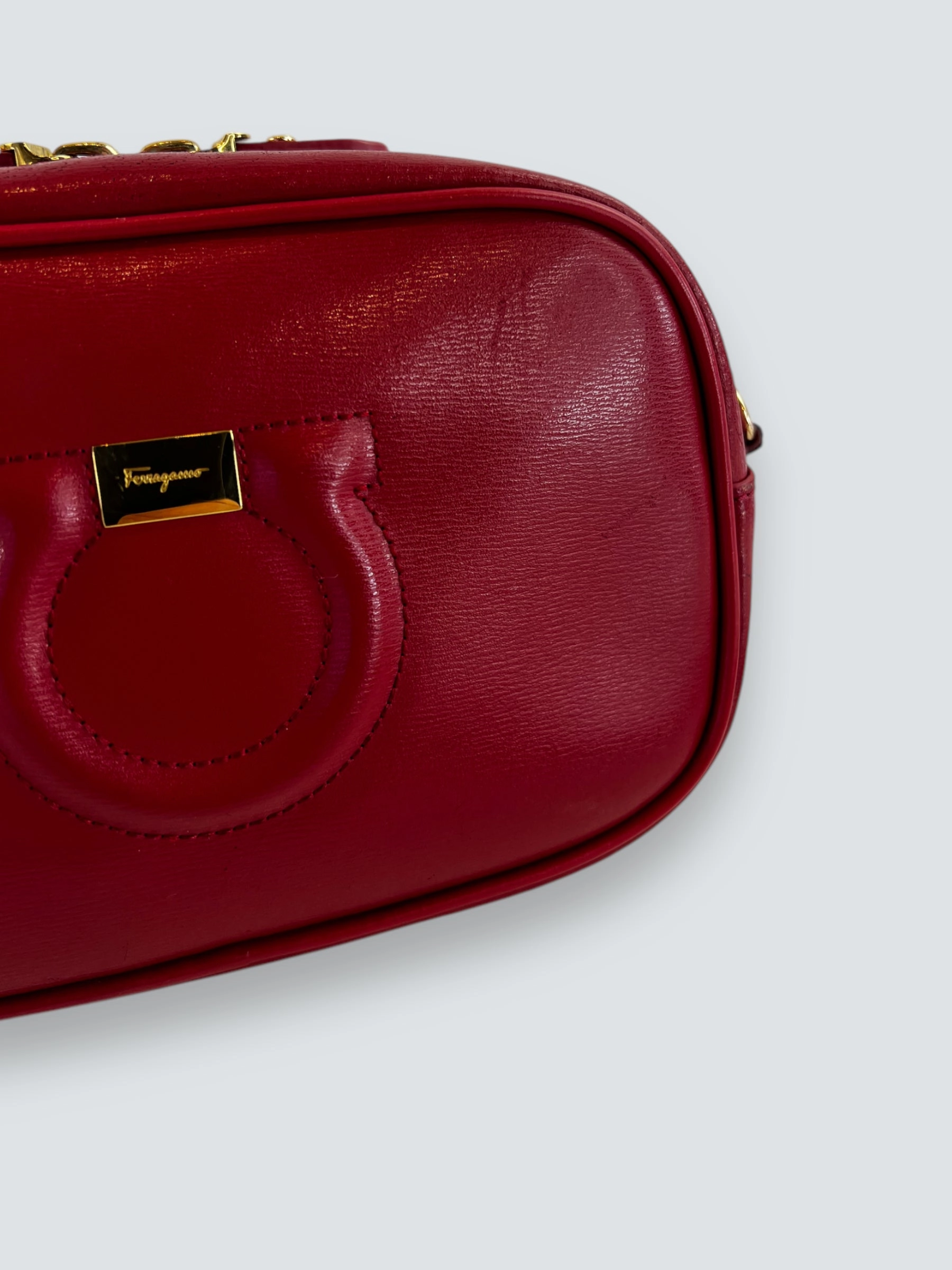 Salvatore Ferragamo Red Leather Shoulder Bag