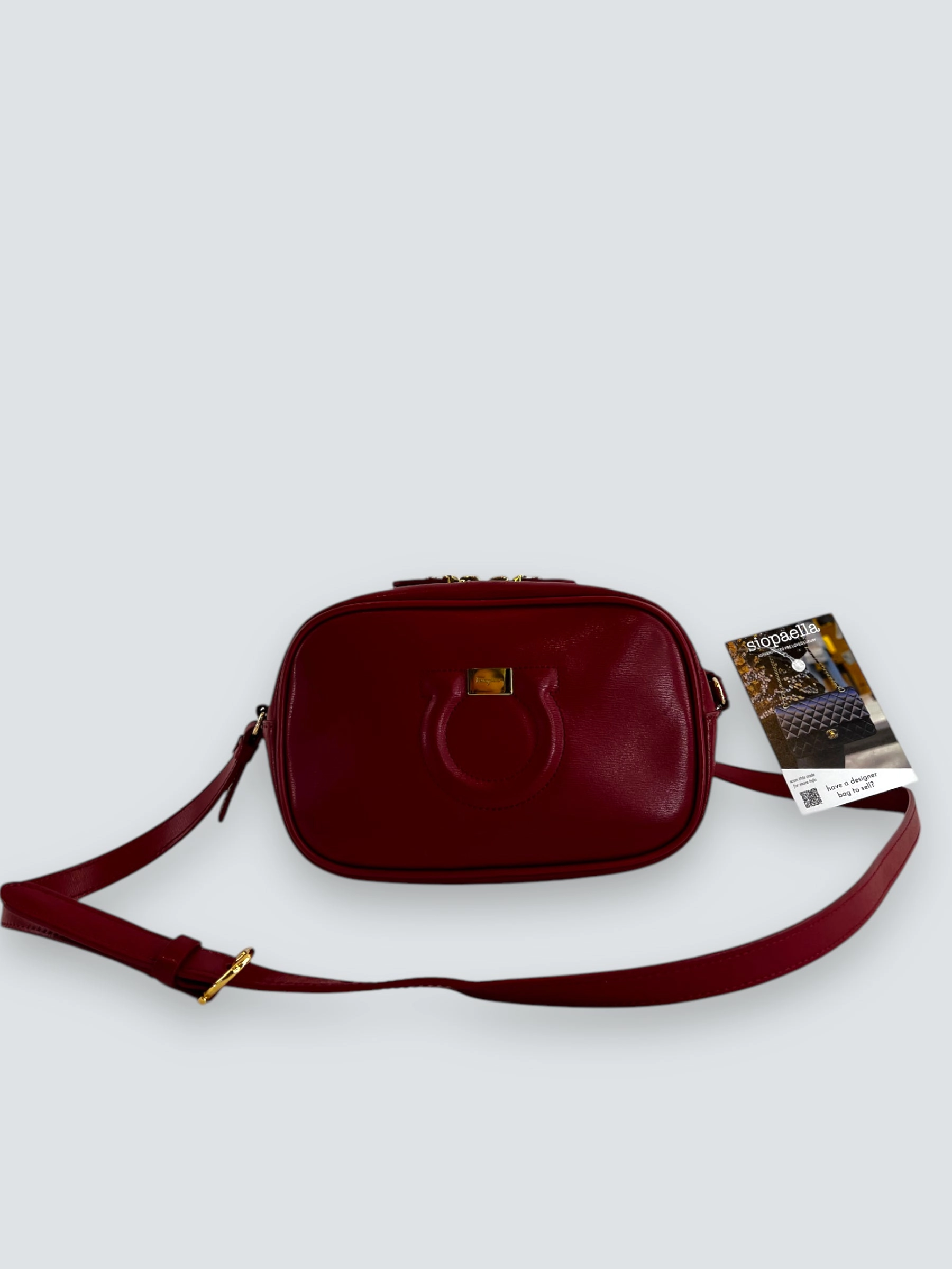 Salvatore Ferragamo Red Leather Shoulder Bag