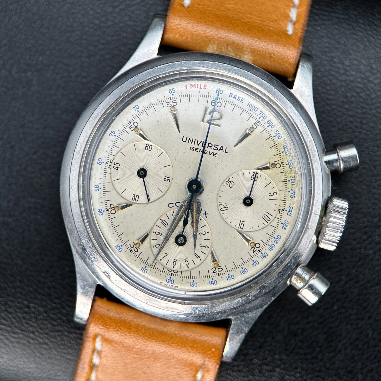Universal Genève Compax 22295-2 Vintage Chronograph Stainless Steel Silver Dial