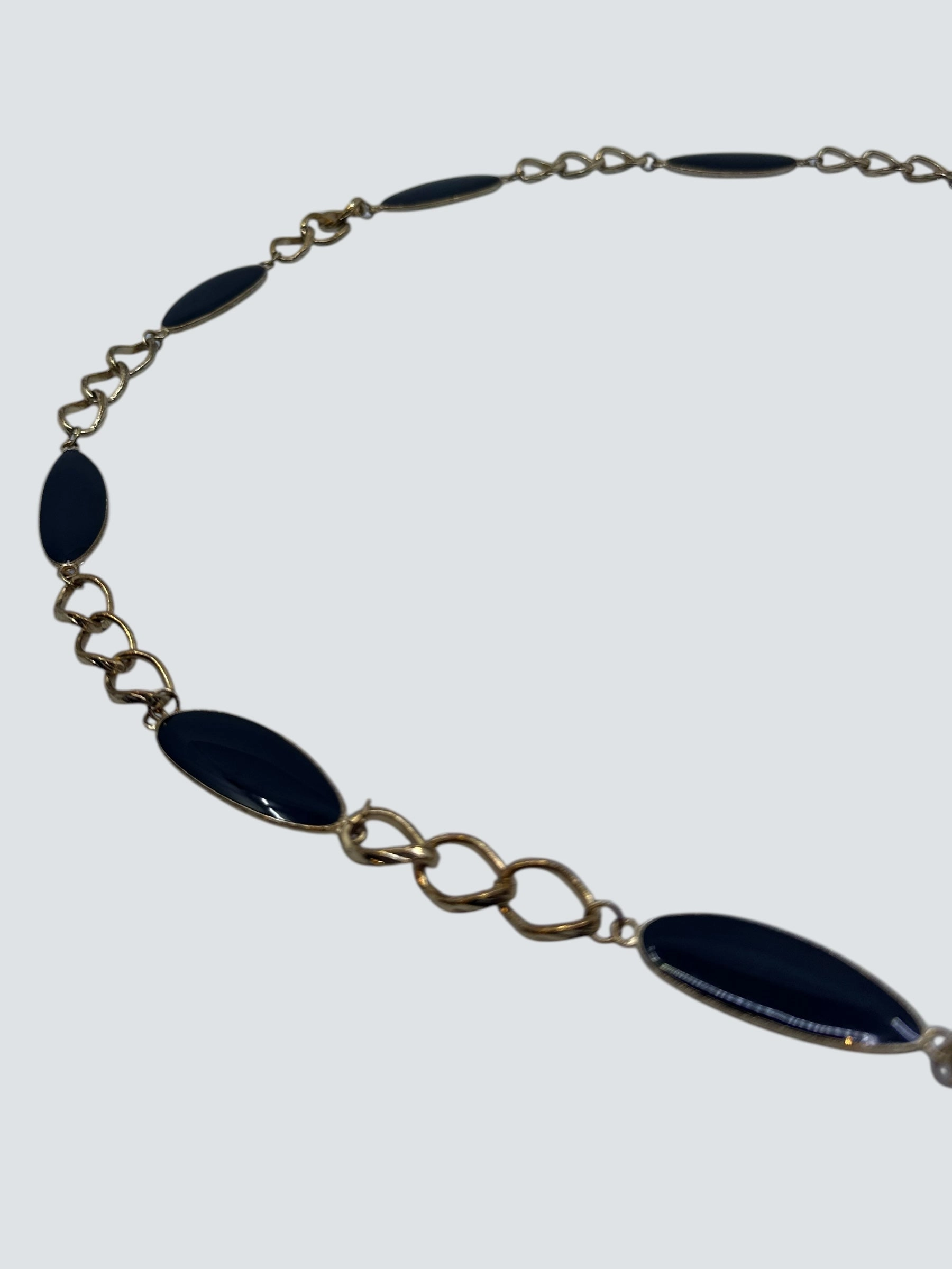 Vintage Black and Gold Necklace