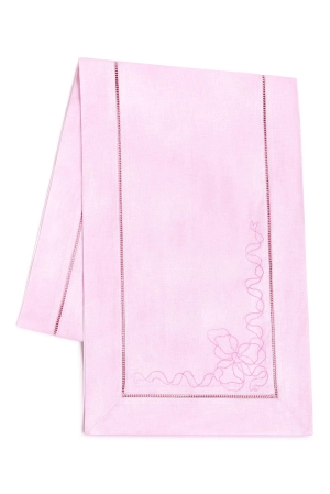 Vintage-Inspired Linen Table Runner