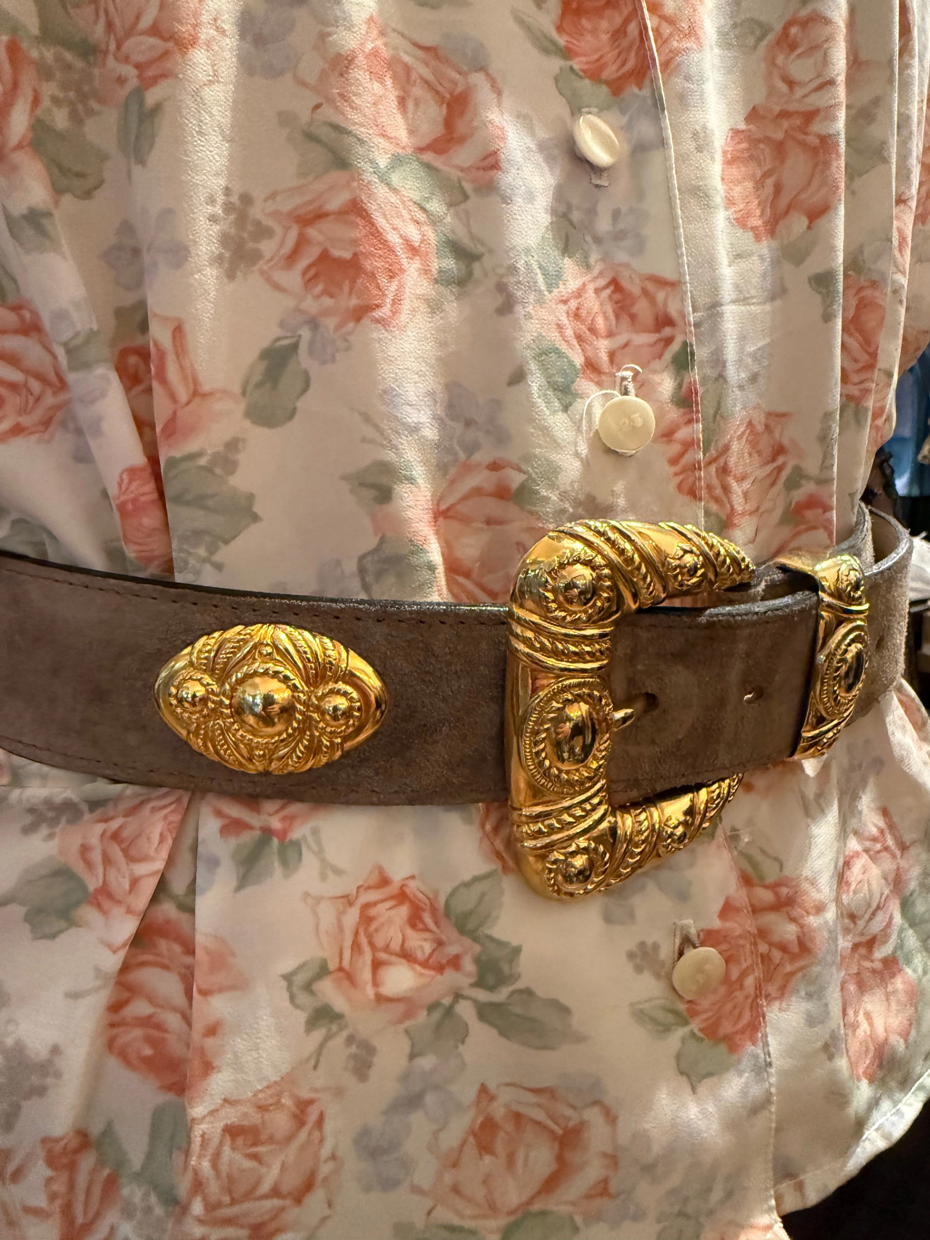 Vintage Size Medium Taupe Suede Leather Belt with Goldtone Accents - UK 4/6
