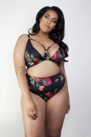 Wolf & Whistle Floral underwired top curve